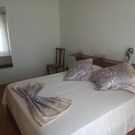 Tirana's Hidden Wonder Apartman *