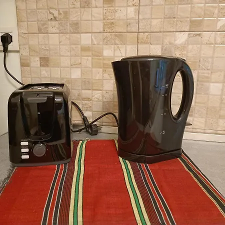 Tirana's Hidden Wonder 公寓 *